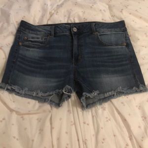 American Eagle midi short